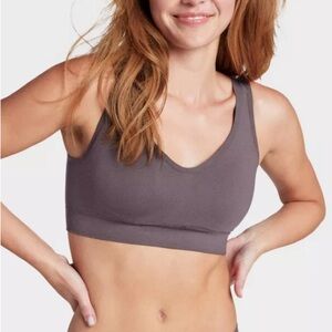 🔥10 for $100🔥 NWT Jockey back smoothing bralette with sewn in cups